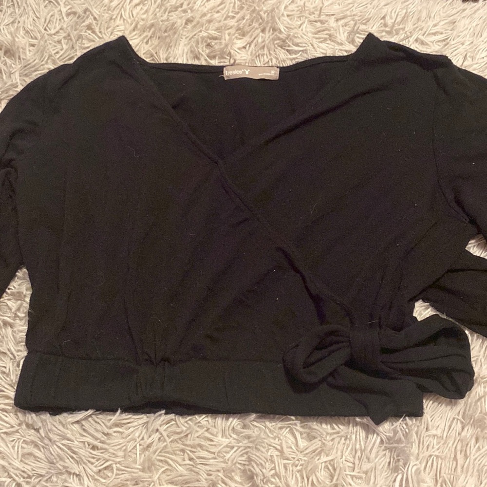 cute black long sleeve